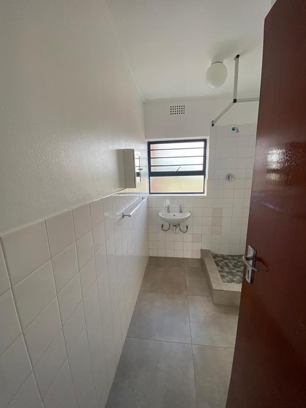 To Let 2 Bedroom Property for Rent in Thornton Western Cape